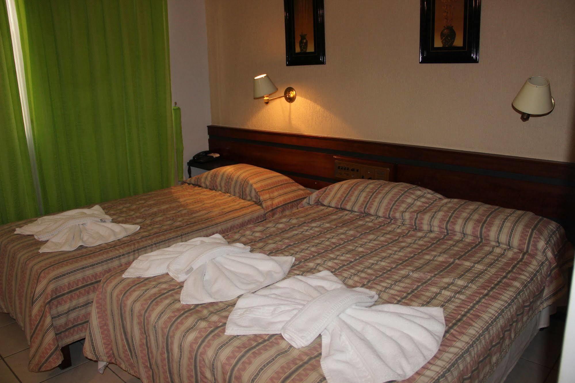 Muffato Plaza Hotel Foz do Iguaçu Esterno foto